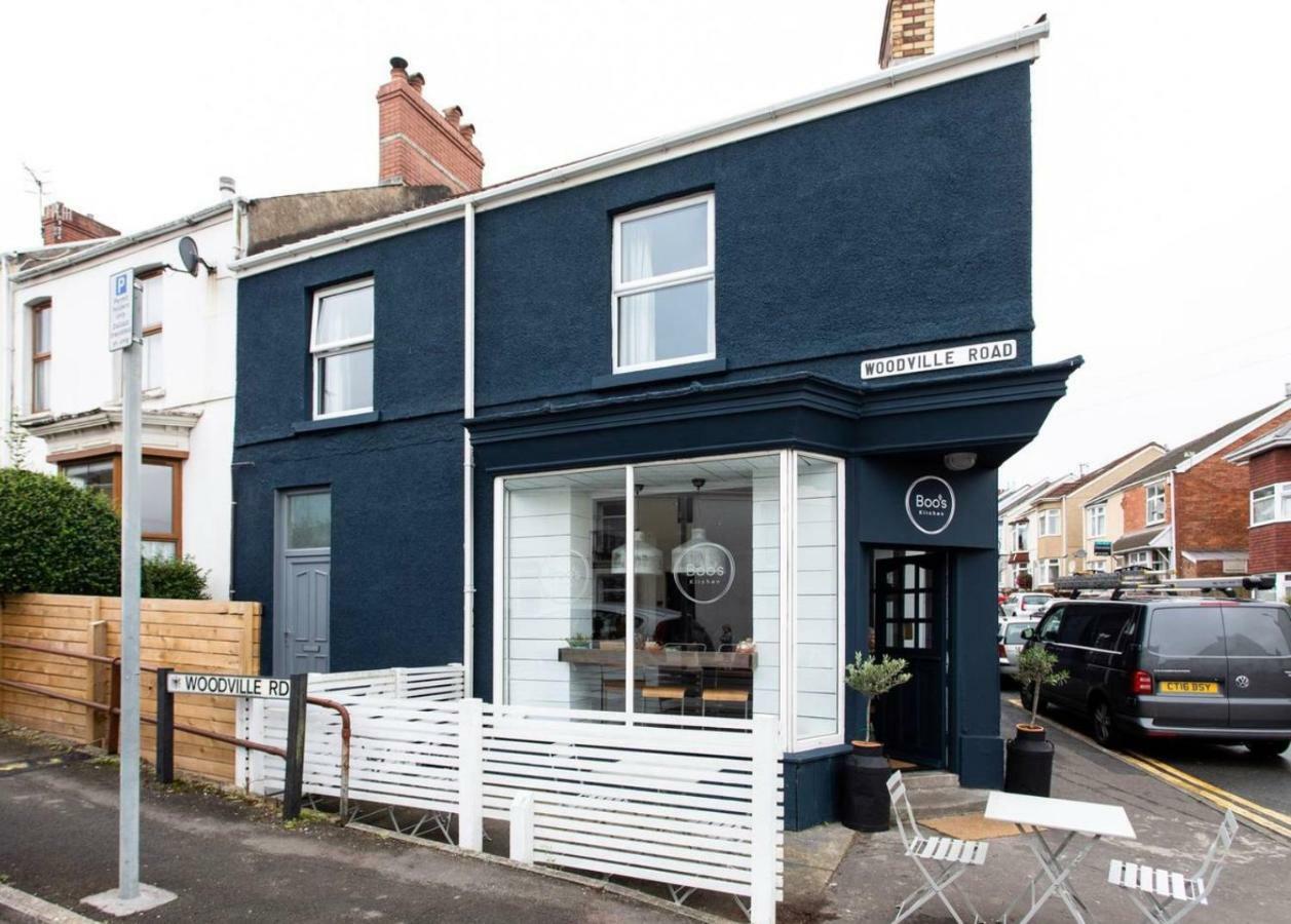 Beautiful Two Bed Mumbles Flat - With Parking Space Экстерьер фото